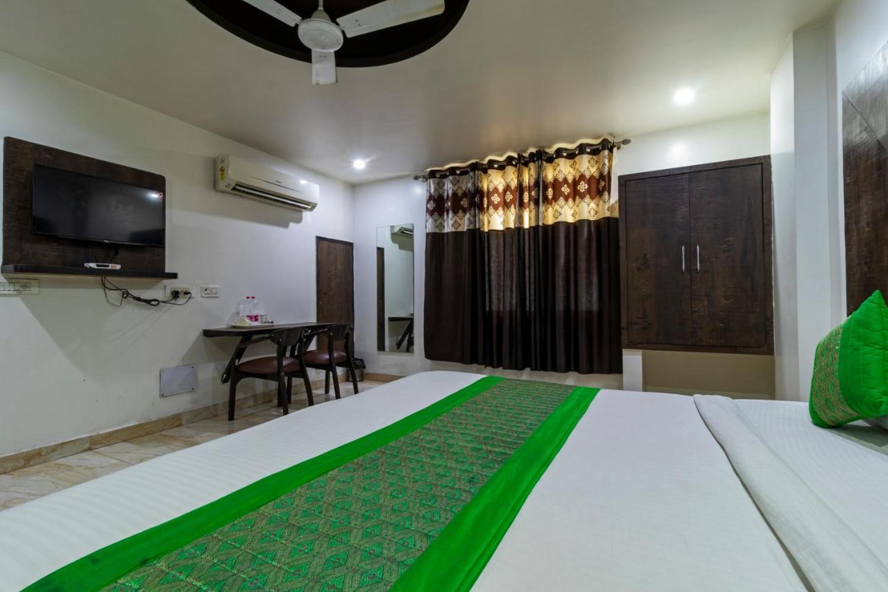 Hotel The Amour Dx Near Igi Airport Delhi Neu-Delhi Exterior foto